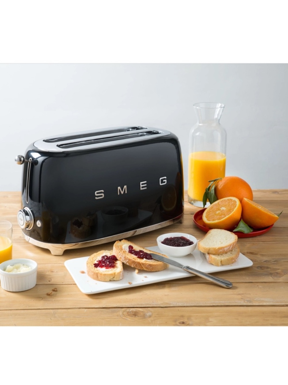 SMEG 4-Slice Long Retro Toaster in Black